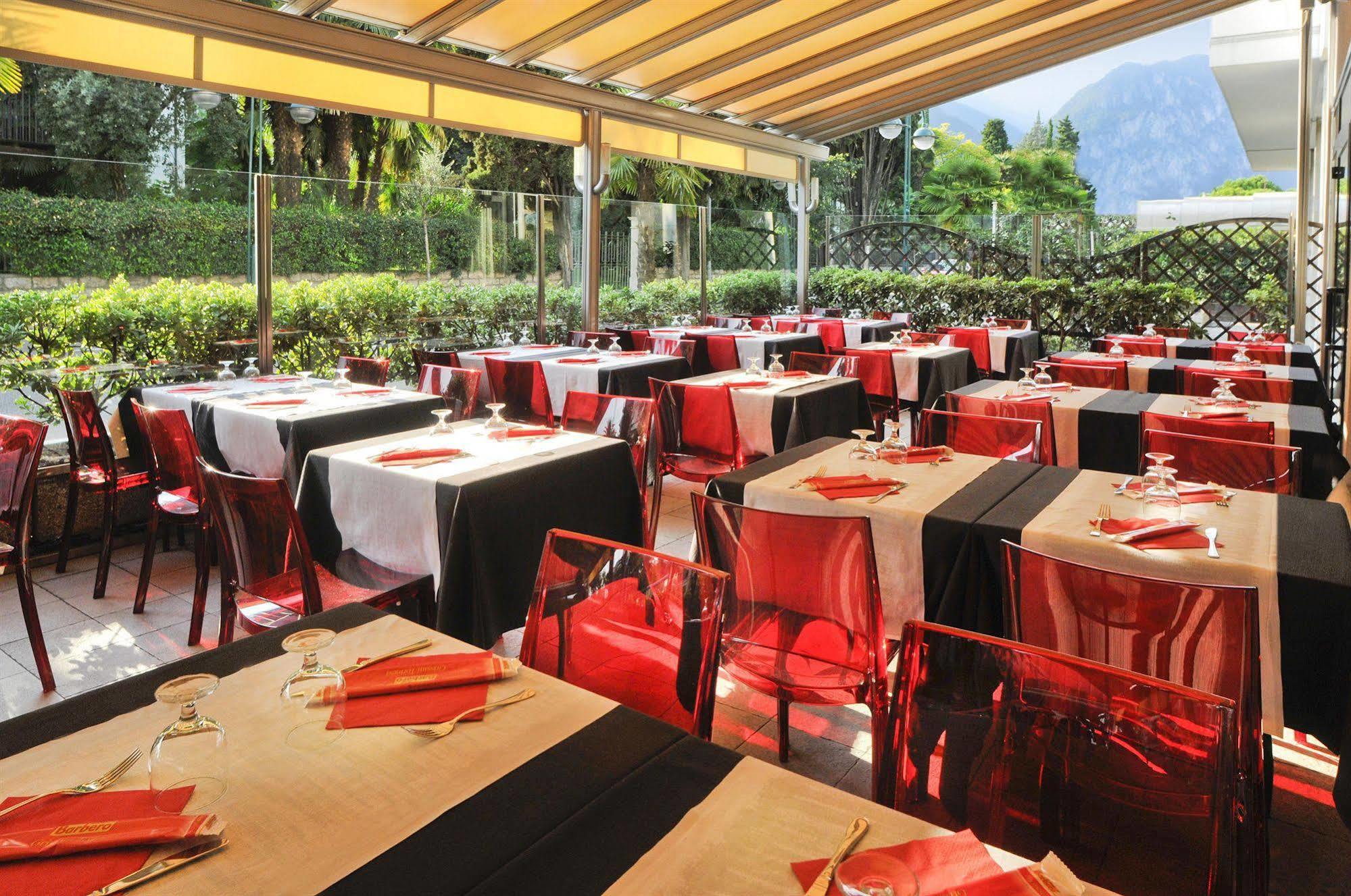 Hotel Primo ริวาเดลการ์ดา ภายนอก รูปภาพ